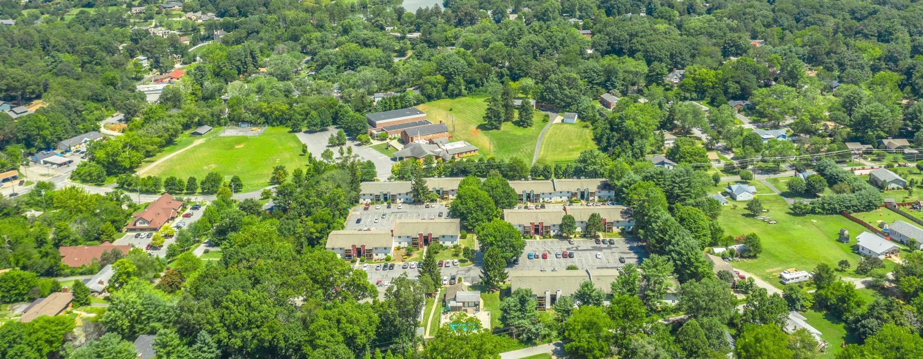 aerial shot of Manor Ridge Apartments and mountain range